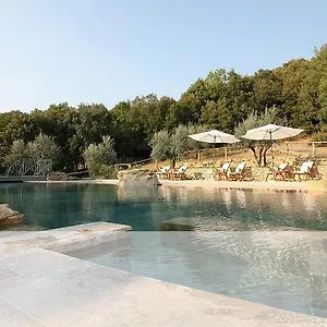 https://mommialla.it-tuscanyhotel.com